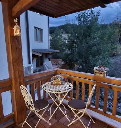 Apartment луксозно студио в - малко кътче от рая.